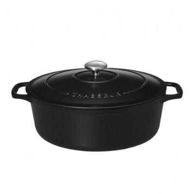 Chasseur Cast Iron Oval Casserole With Cover, Black With Black Inner Layer